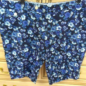 Polo Golf Ralph Lauren blue flowered shorts 36